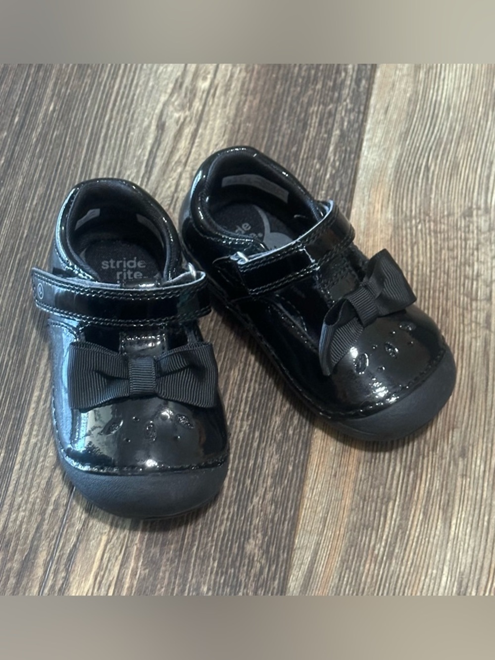 Stride Rite black patent leather Mary Jane walking shoes toddler girl 6